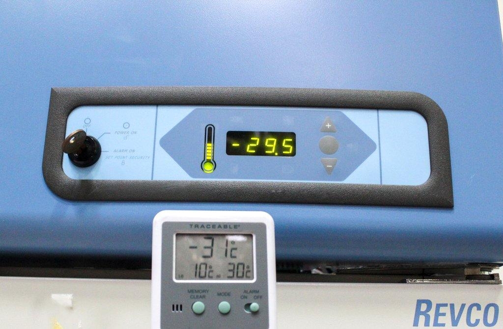 Thermo ULT3030A22 Ultra Low Freezer -30C Standalone, 120V, 60Hz, Used VG