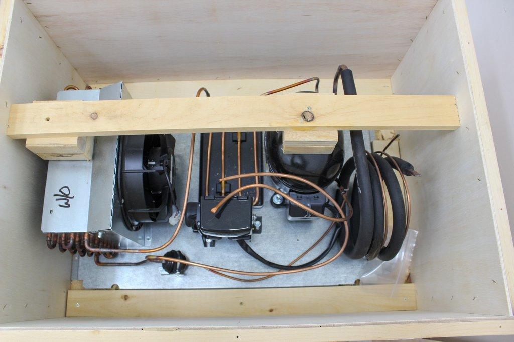 BeverageAir Model 49B34S Refrigeration System Assembly Good Condition 115V 60Hz