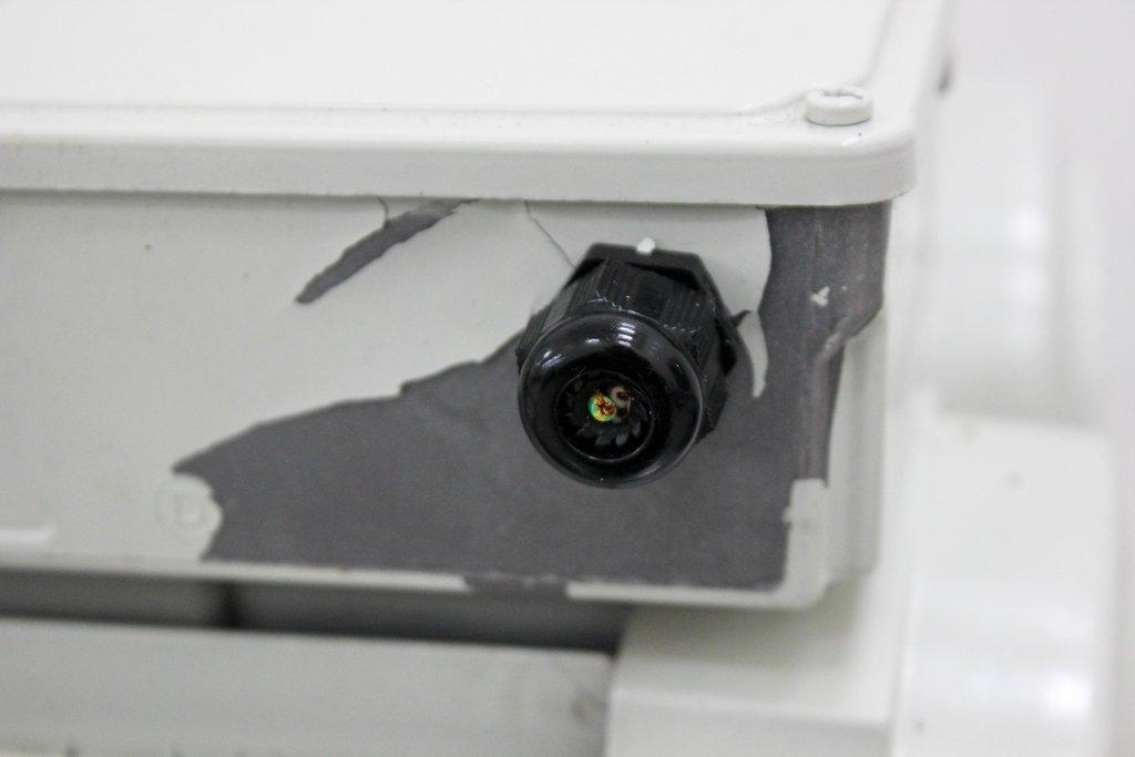 Edwards Dual E2M28 Vacuum Pump Set with Drip Pan, Dual-Stage, Quiet Operation