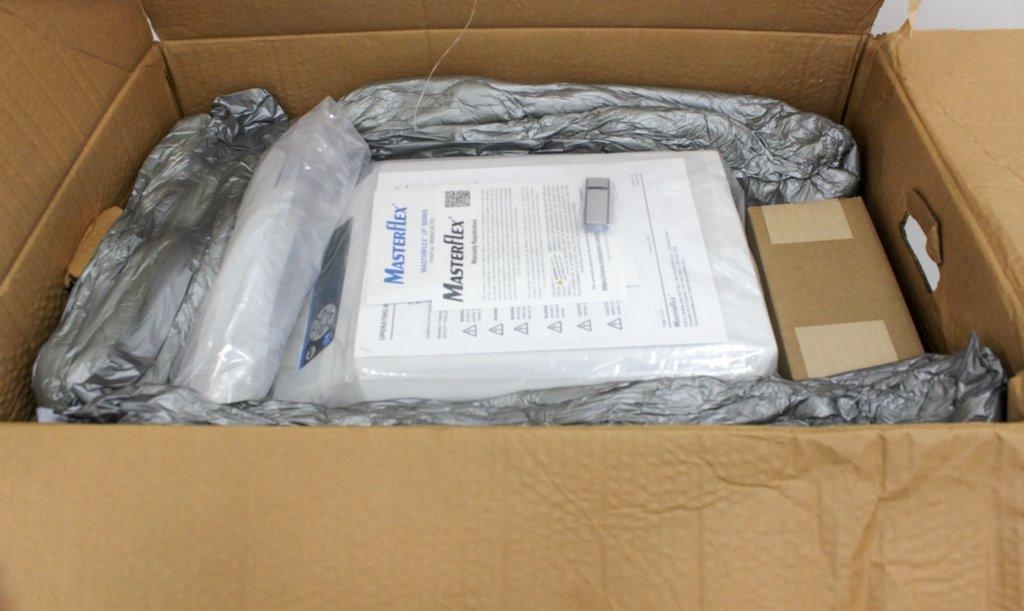 Cole Parmer 77964-30 Masterflex I/P Digital Process Drive Pump with Accessories