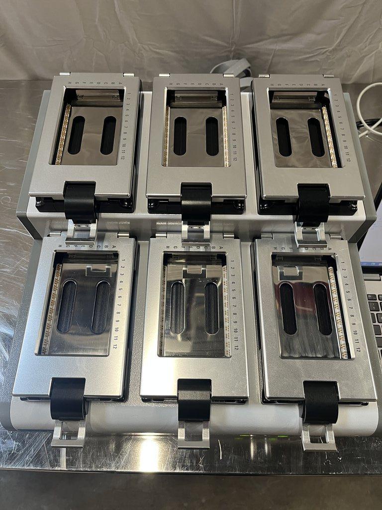 Agilent xCELLigence RTCA W380 MP Station Analyzer Near New Exceptional