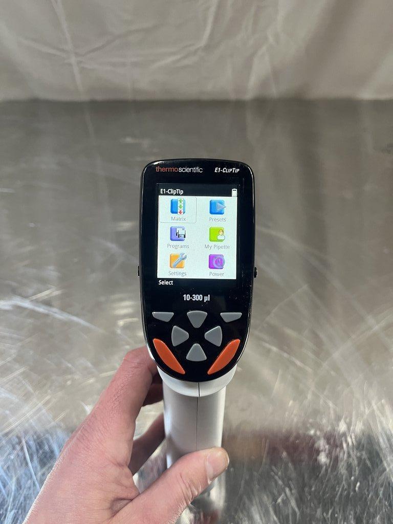 Thermo E1-ClipTip 8-Channel Pipettor 10-300 ul Good Condition US-Made