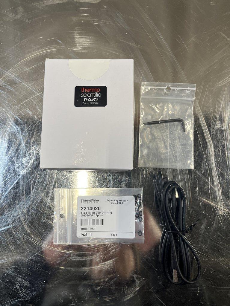 Thermo E1-ClipTip 8-Channel Pipettor 10-300 ul Good Condition US-Made