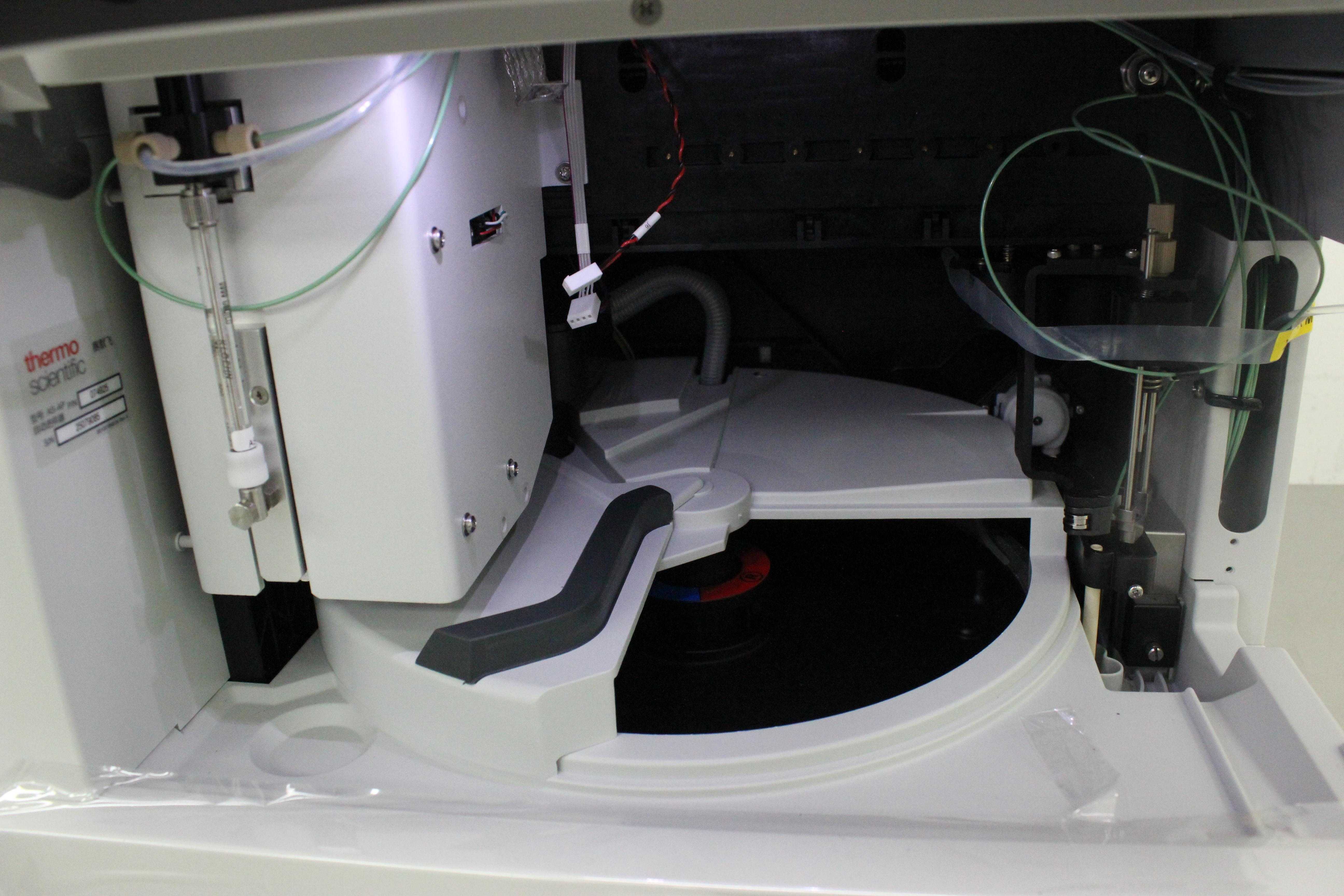 Thermo Scientific Dionex AS-AP 074925 Autosampler for Ion Chromatography 074925