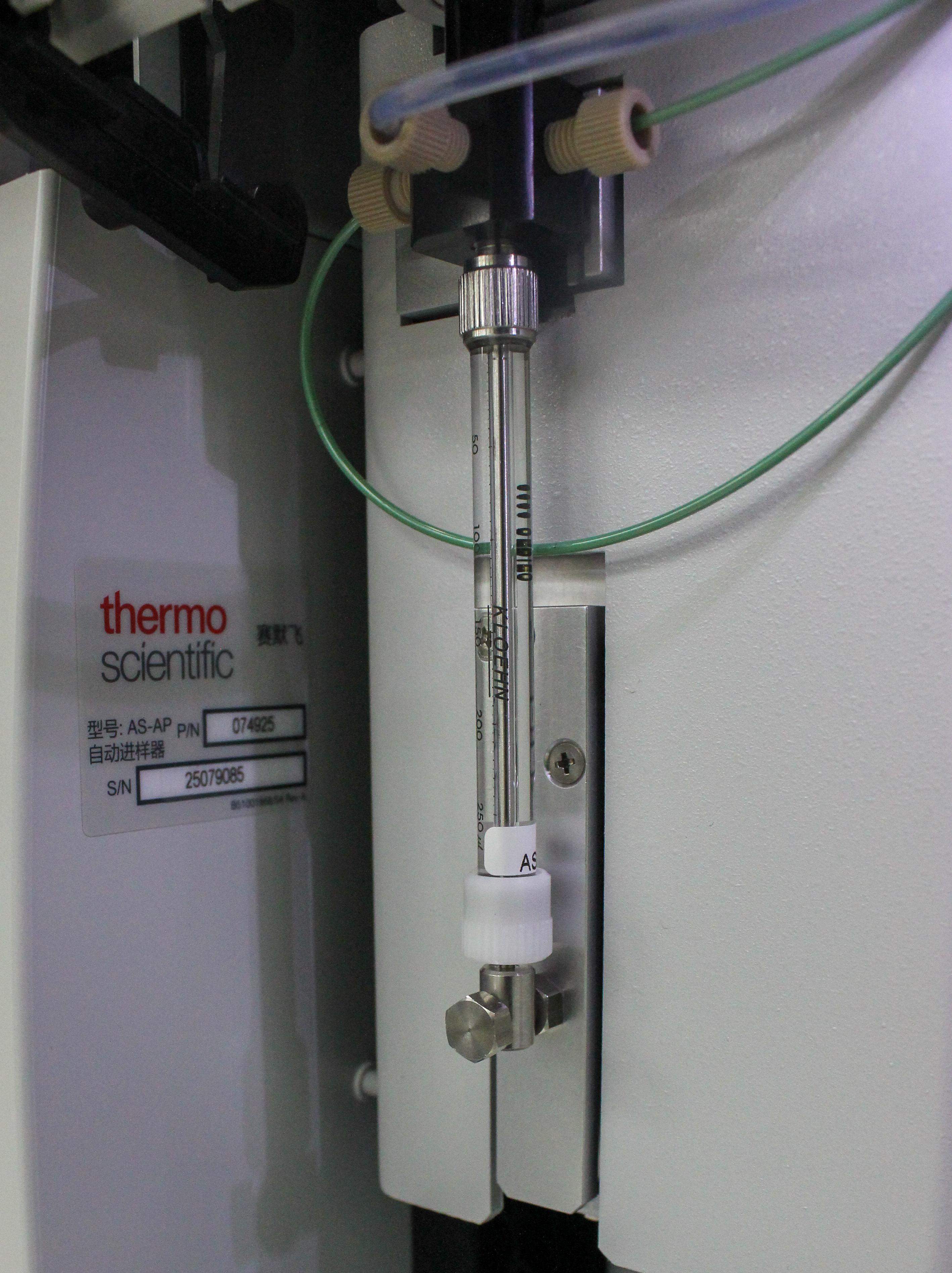 Thermo Scientific Dionex AS-AP 074925 Autosampler for Ion Chromatography 074925