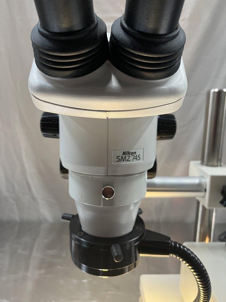 Nikon SMZ745 Microscope with Boom Stand in Good Condition