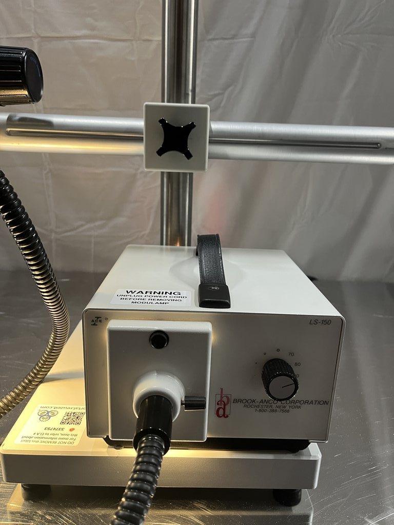 Nikon SMZ745 Microscope with Boom Stand in Good Condition