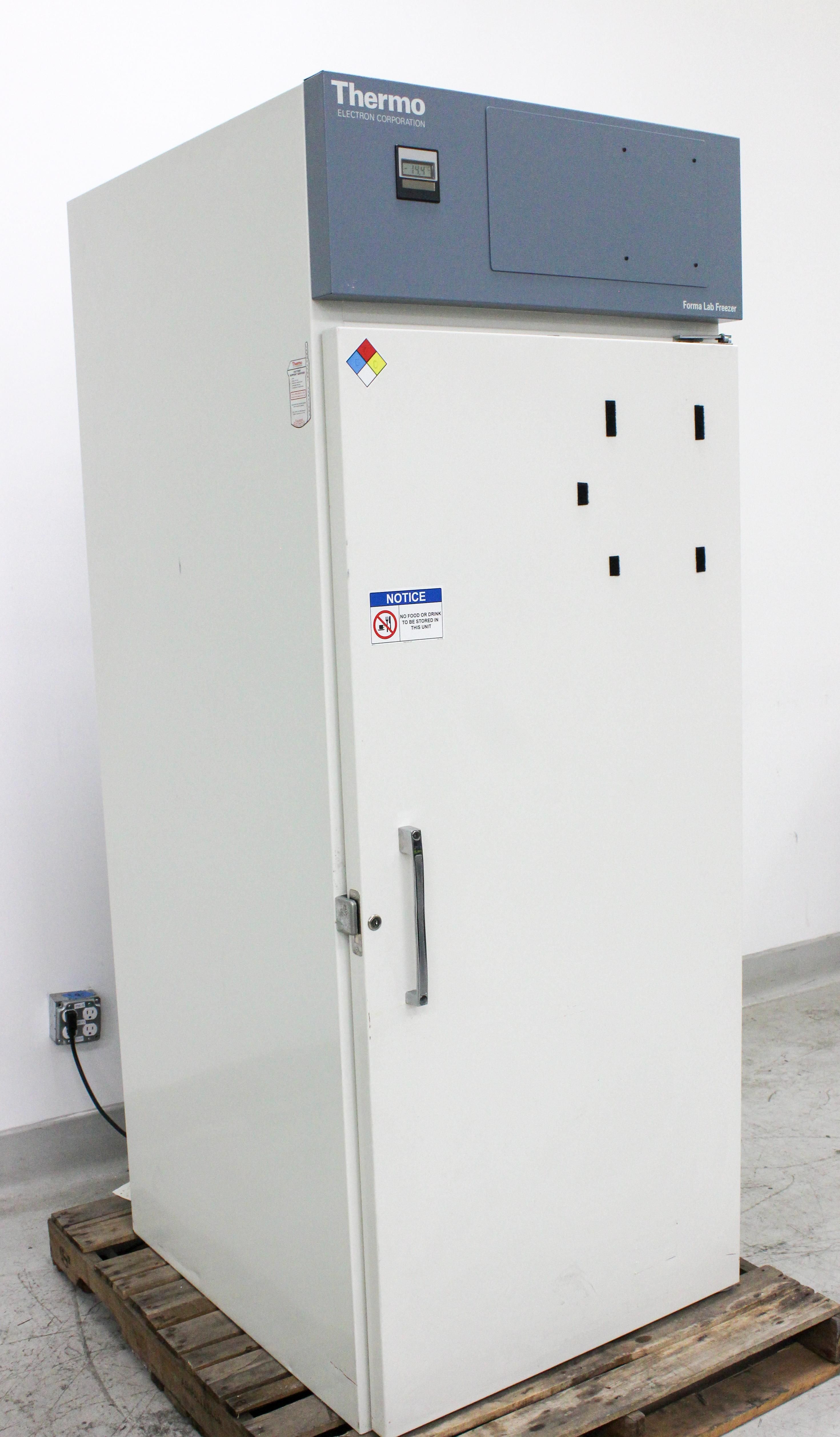 Thermo Forma 3801 Flammable Material Lab Freezer -20C 27.3 cu ft Capacity