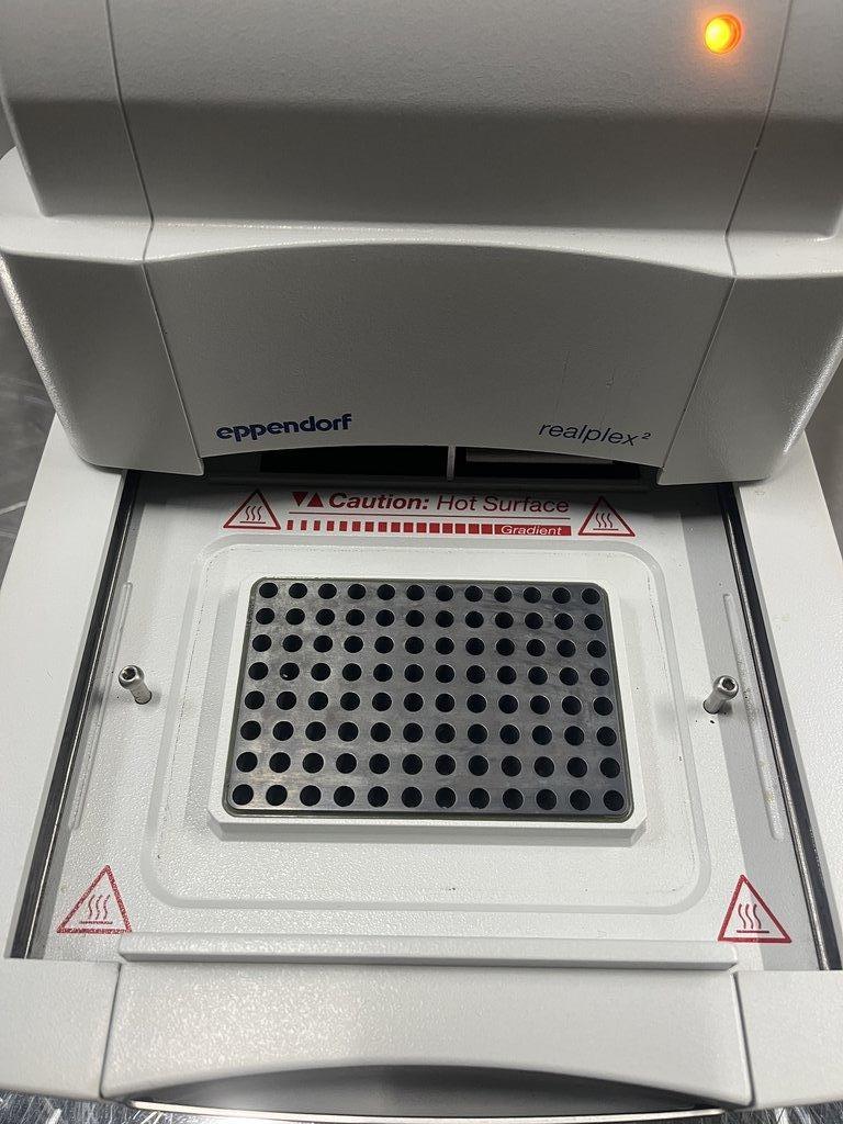 Eppendorf 5345 Thermal Cycler PCR Molecular Biology Benchtop Equipment 3K RPM