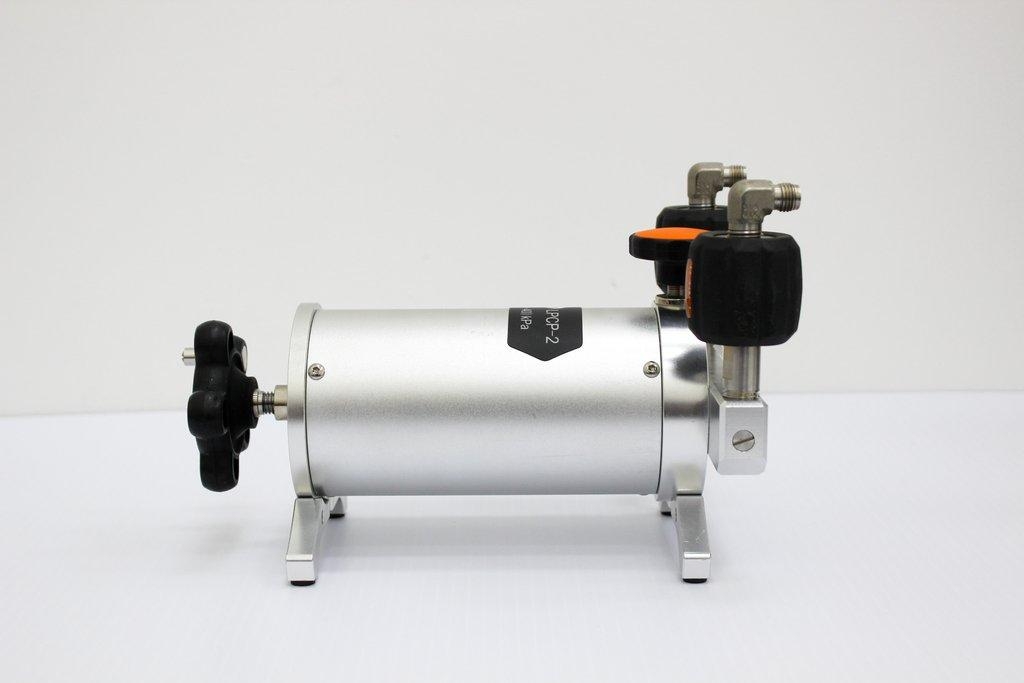 Dwyer LPCP-2 Low Pressure Calibration Pump 40kpa Turn-Key Ready