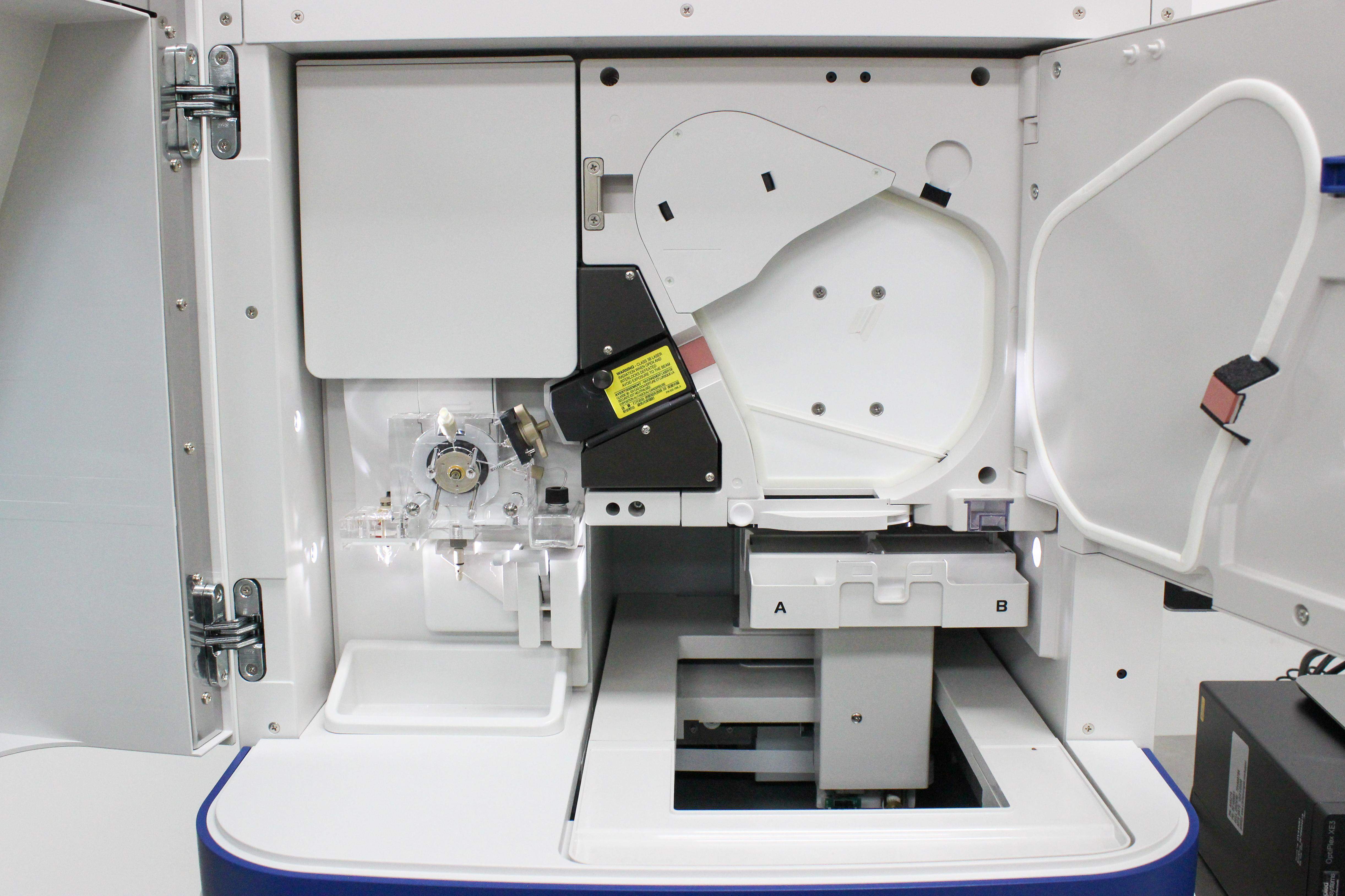 ABI 3500 Genetic Analyzer DNA Sequencing Capillary Electrophoresis Includes Computer