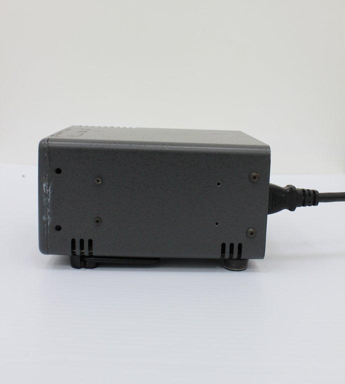 Fluke 9102S Handheld Dry-Well Calibrator 100C Temperature Accuracy