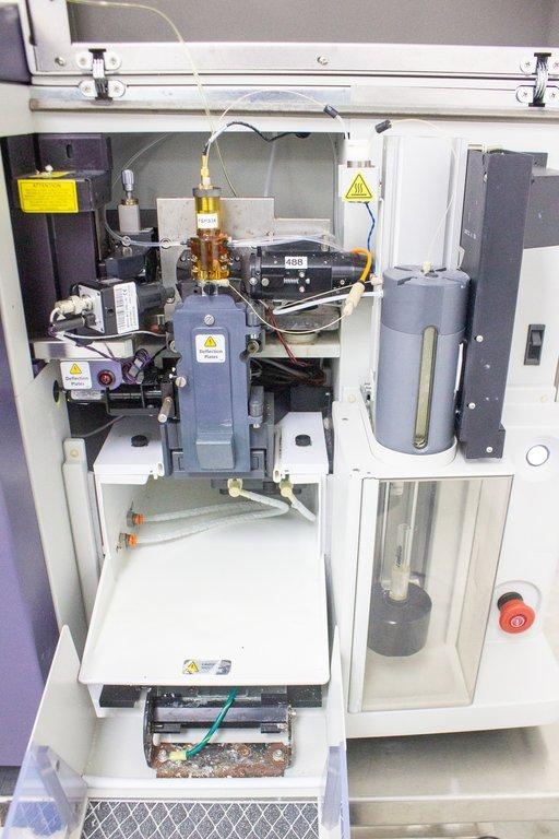 BD FACSAria III Cell Sorter Multicolor Performance Pressure Driven 2011