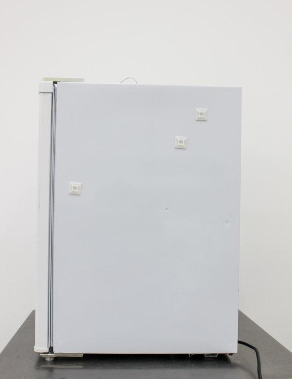 SPT UF-214W Freezer Chiller -20C 120V 60Hz 30-Day Part Warranty