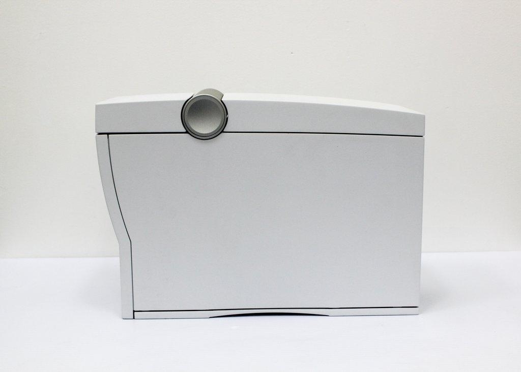 Agilent Technologies 2100 Bioanalyzer G2939A Lab Analyzing Equipment