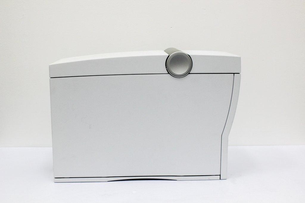 Agilent Technologies 2100 Bioanalyzer G2939A Lab Analyzing Equipment