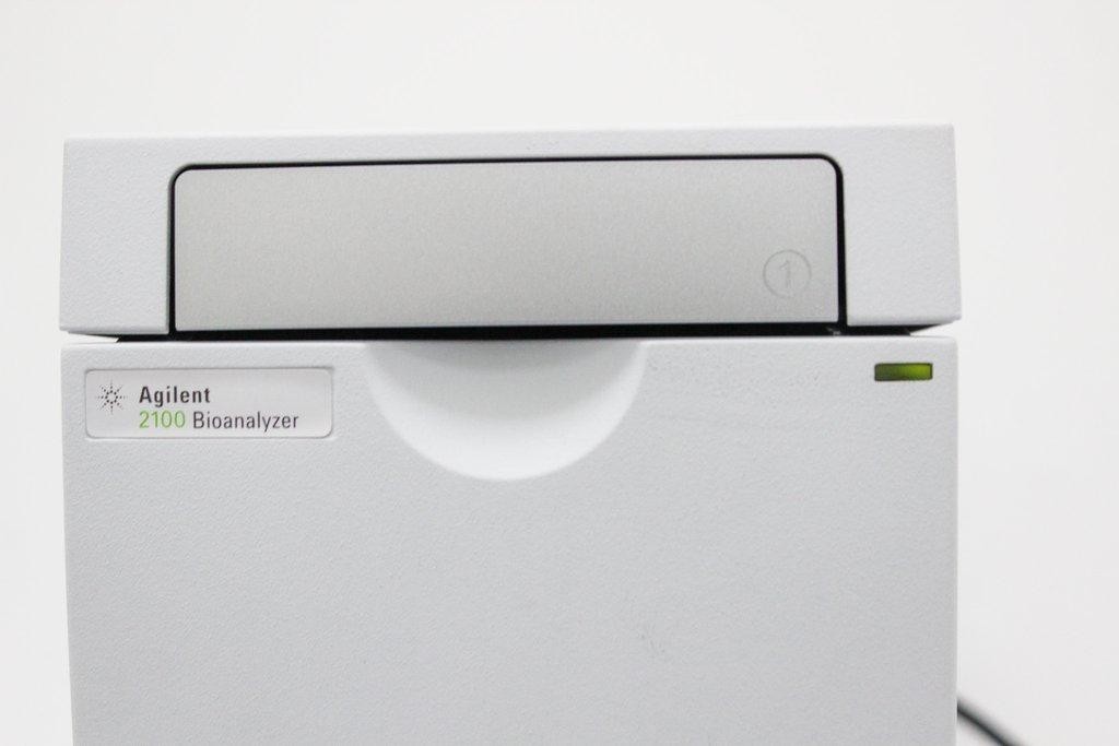 Agilent Technologies 2100 Bioanalyzer G2939A Lab Analyzing Equipment