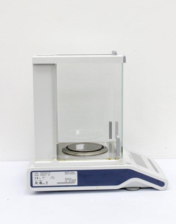 Mettler-Toledo MS204S Precision Balance 220g Capacity Internal Calibration