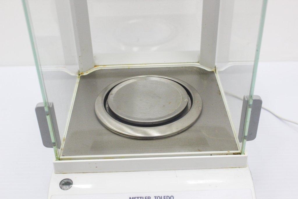 Mettler-Toledo MS204S Precision Balance 220g Capacity Internal Calibration