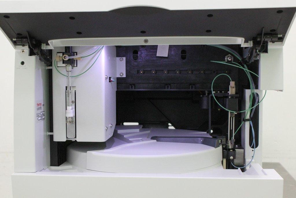 Thermo Dionex AS-AP Autosampler 074922 for HPLC/GC Analysis - Power On Test