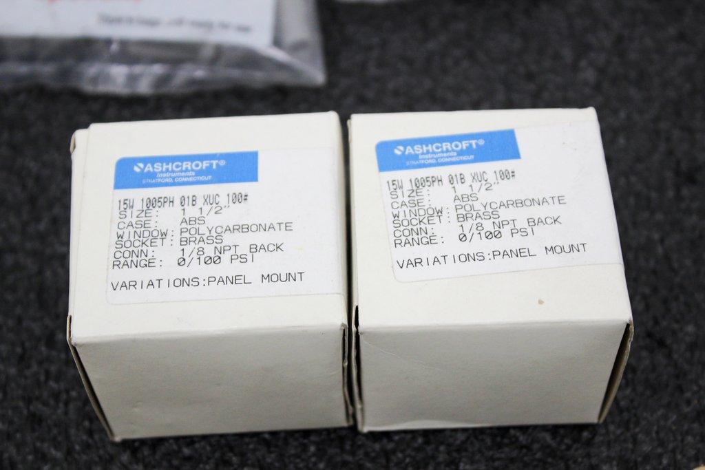 Ashcroft High-precision Pressure Gauges Set of 8 Accessories Excellent Condition