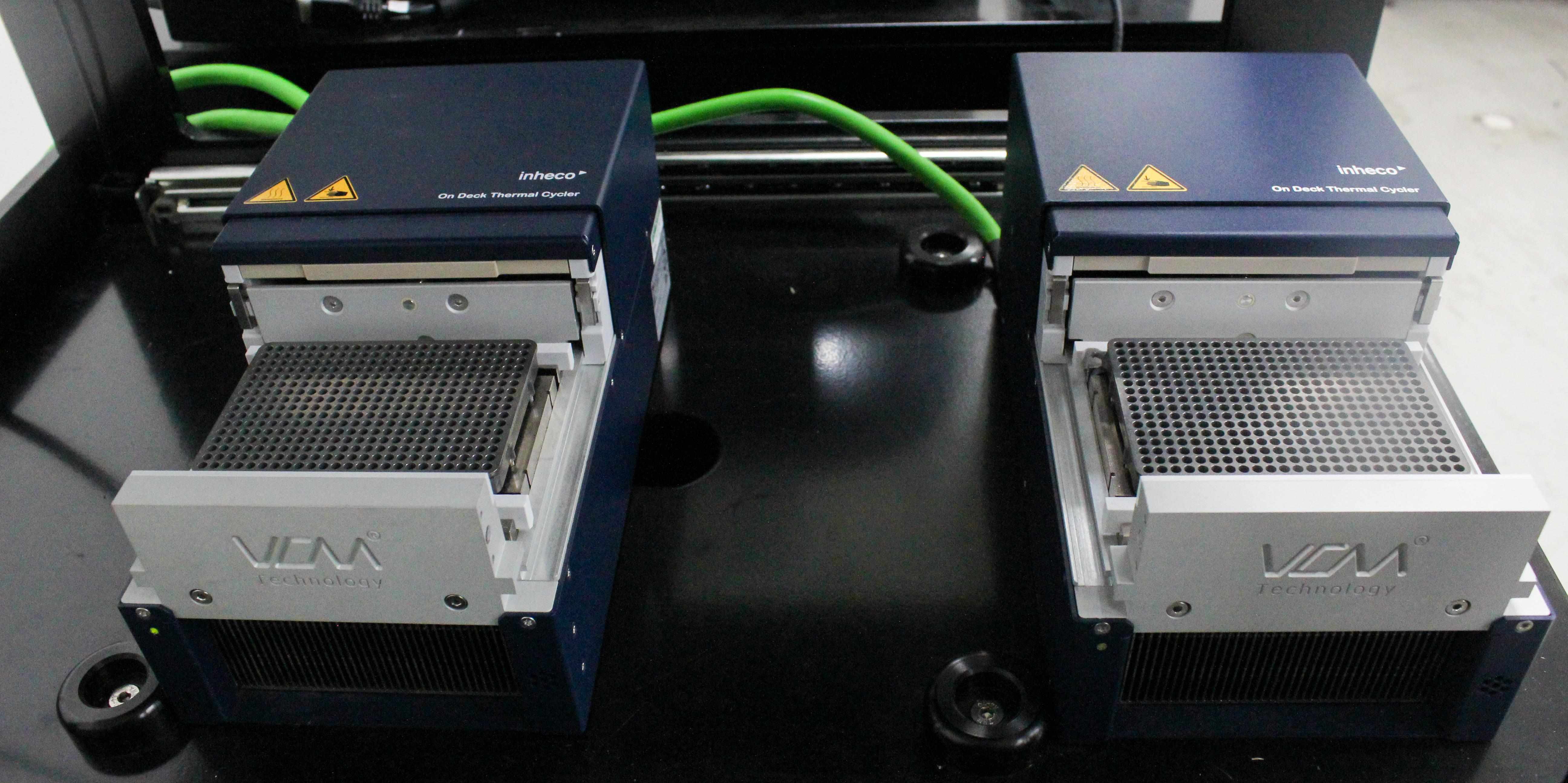 SPT Dragonfly Discovery Liquid Handler Low Volume Automated System