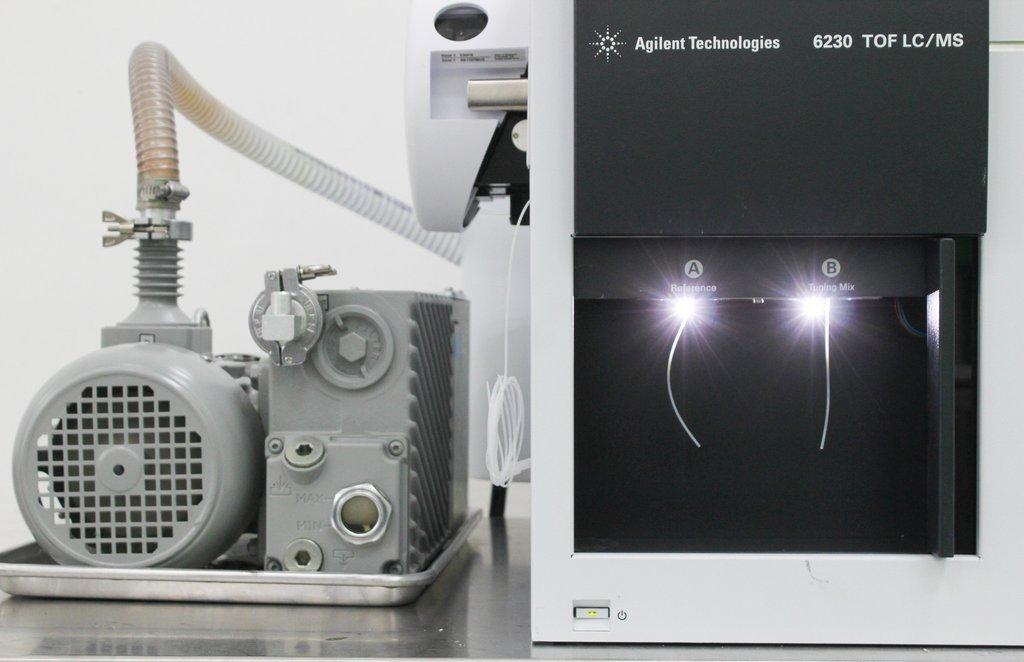 Agilent 6230 Mass Spec Accurate Mass LC/MS with Vacuum Pump Installed