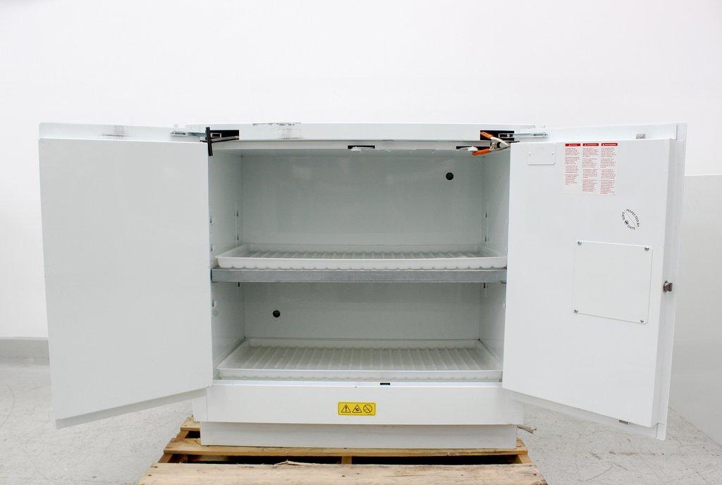 Justrite 892322S Corrosive Storage Cabinet 22Gal Capacity Steel Frame