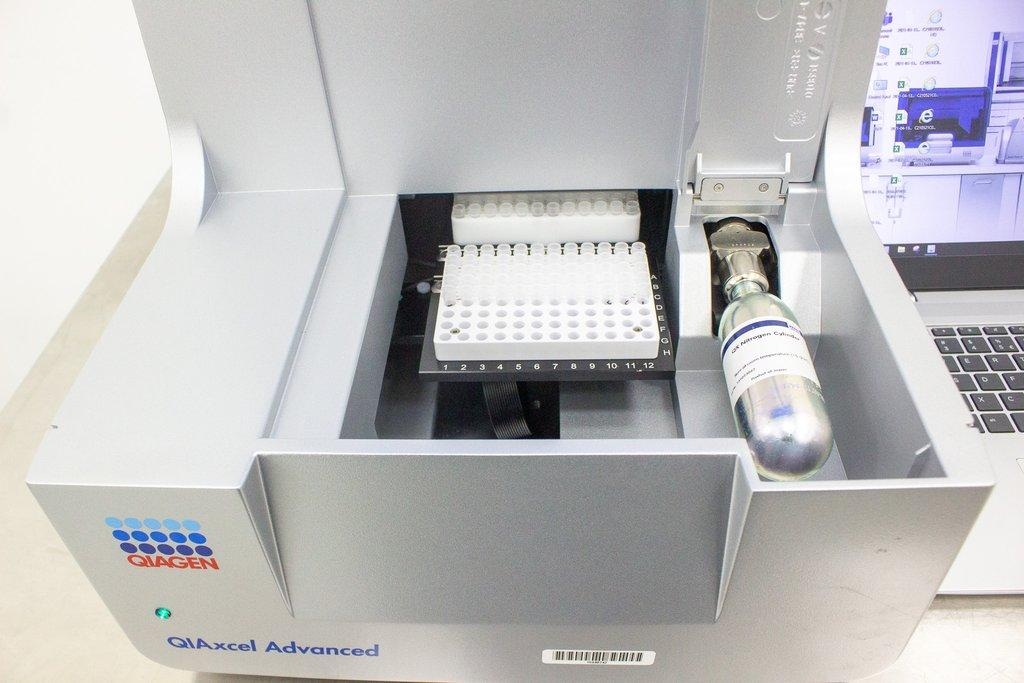 Qiagen QIAxcel Advanced Electrophoresis System DNA RNA Protein Unattended 96 Sample