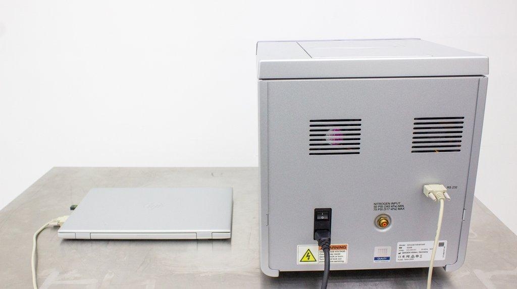 Qiagen QIAxcel Advanced Electrophoresis System DNA RNA Protein Unattended 96 Sample