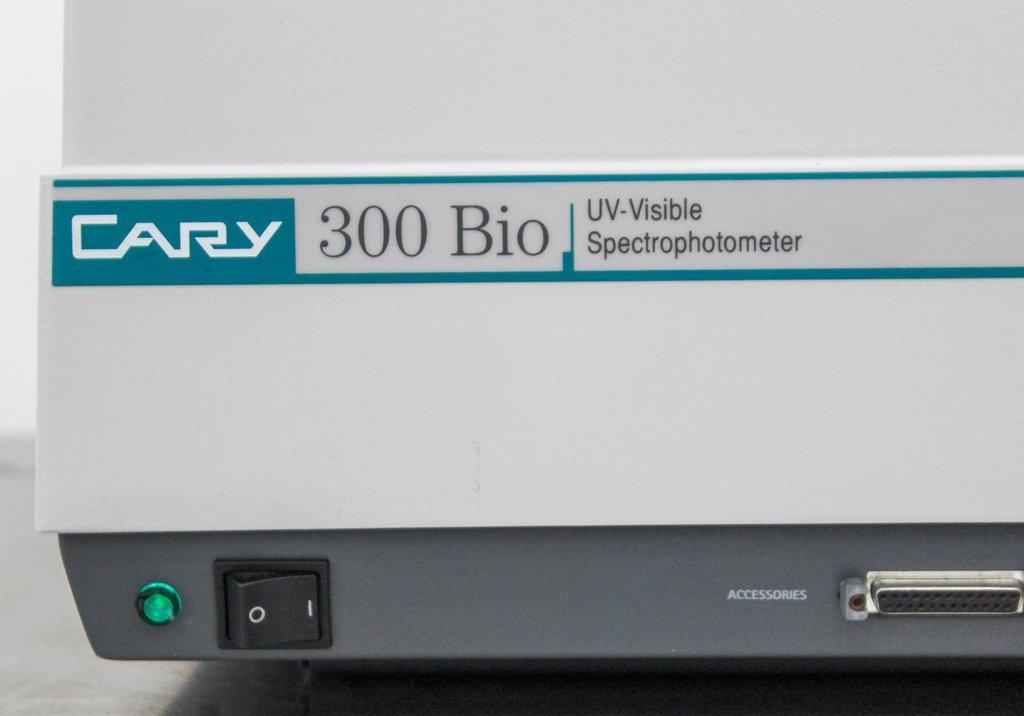 CARY 300 Bio UV-Visible Spectrophotometer - Series II with Power Cord