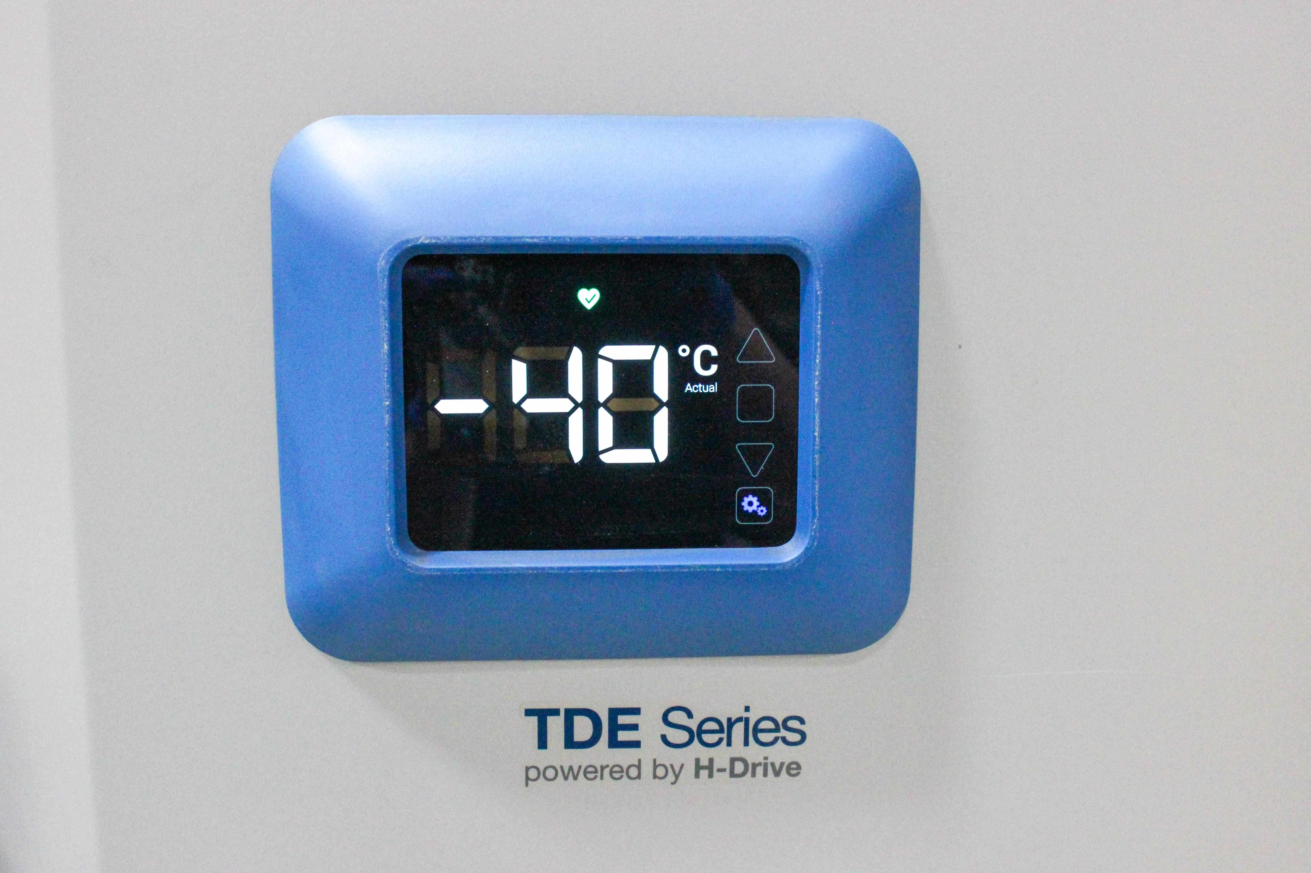 Thermo Scientific TDE60040FA Ultra-Low Freezer -40C 600-Box Upright