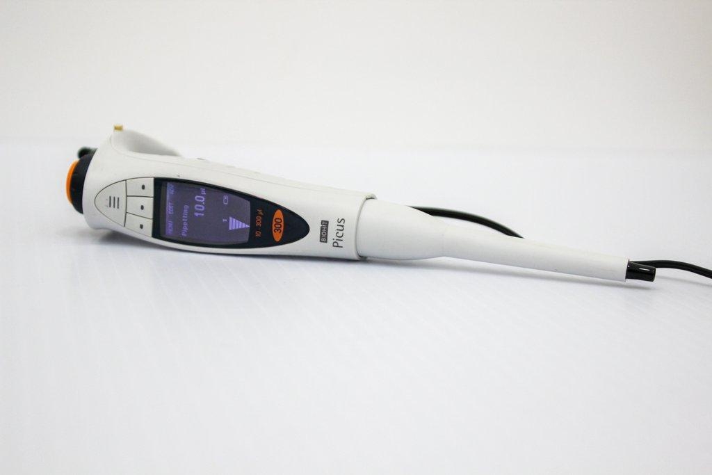 Sartorius Rainin Manual Pipette Single Channel Set of 12 120V 50Hz/60Hz VG