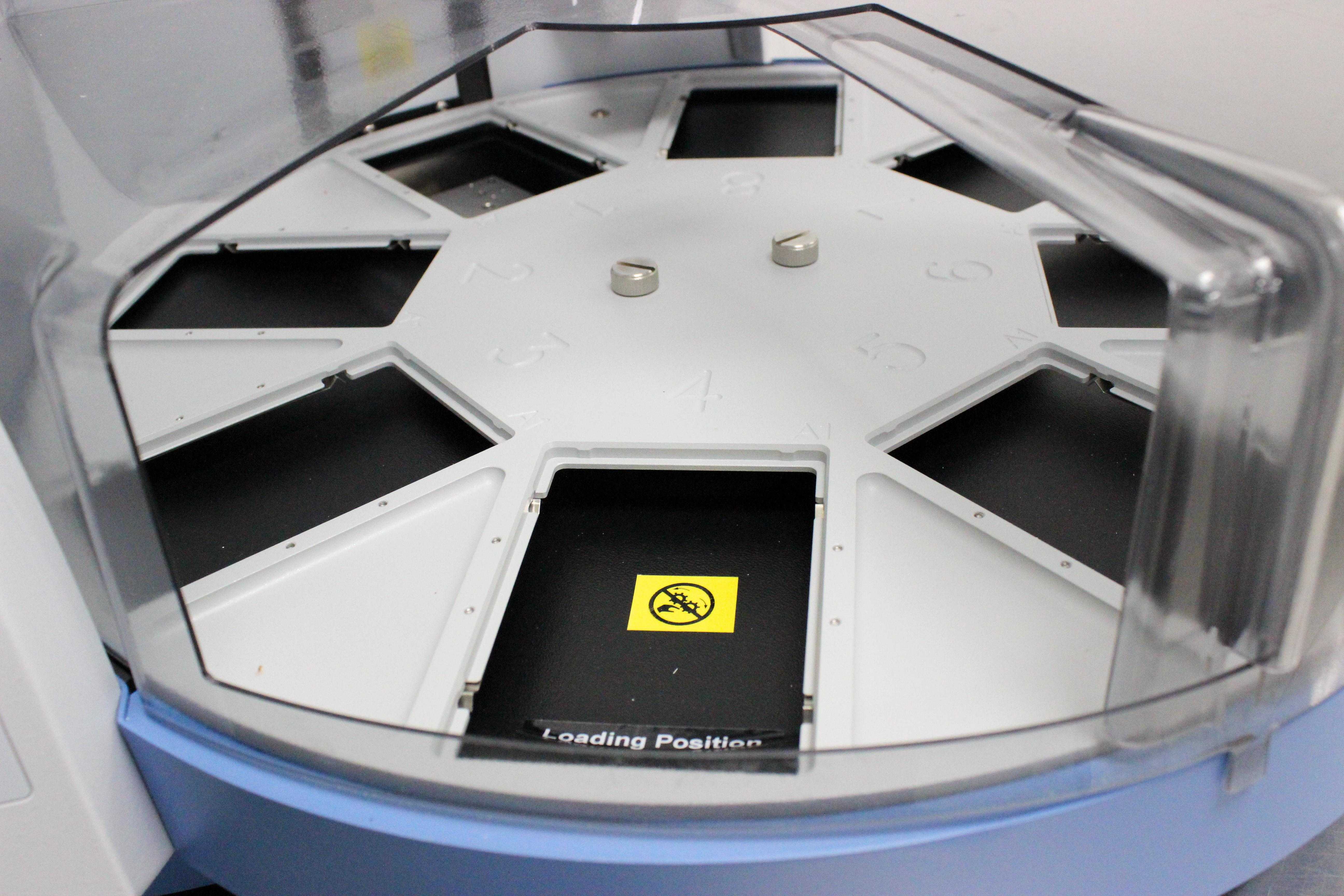 Thermo Scientific Kingfisher Flex DNA/RNA Extraction System, 96/24 Samples, Magnetic Particle Processor