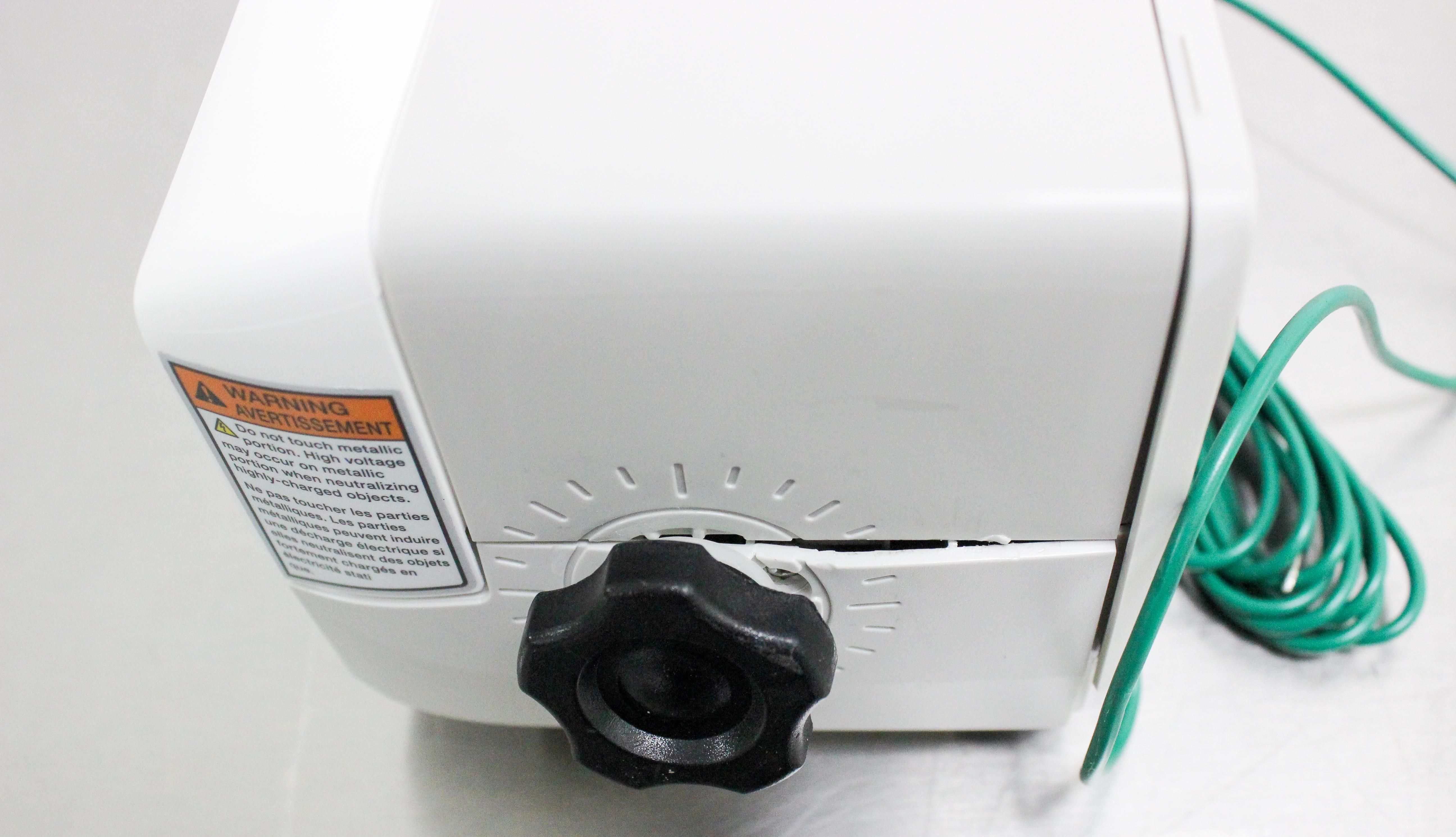 Keyence SJ-F5500 High-Precision Static Eliminator Blower 7000V 0.6s