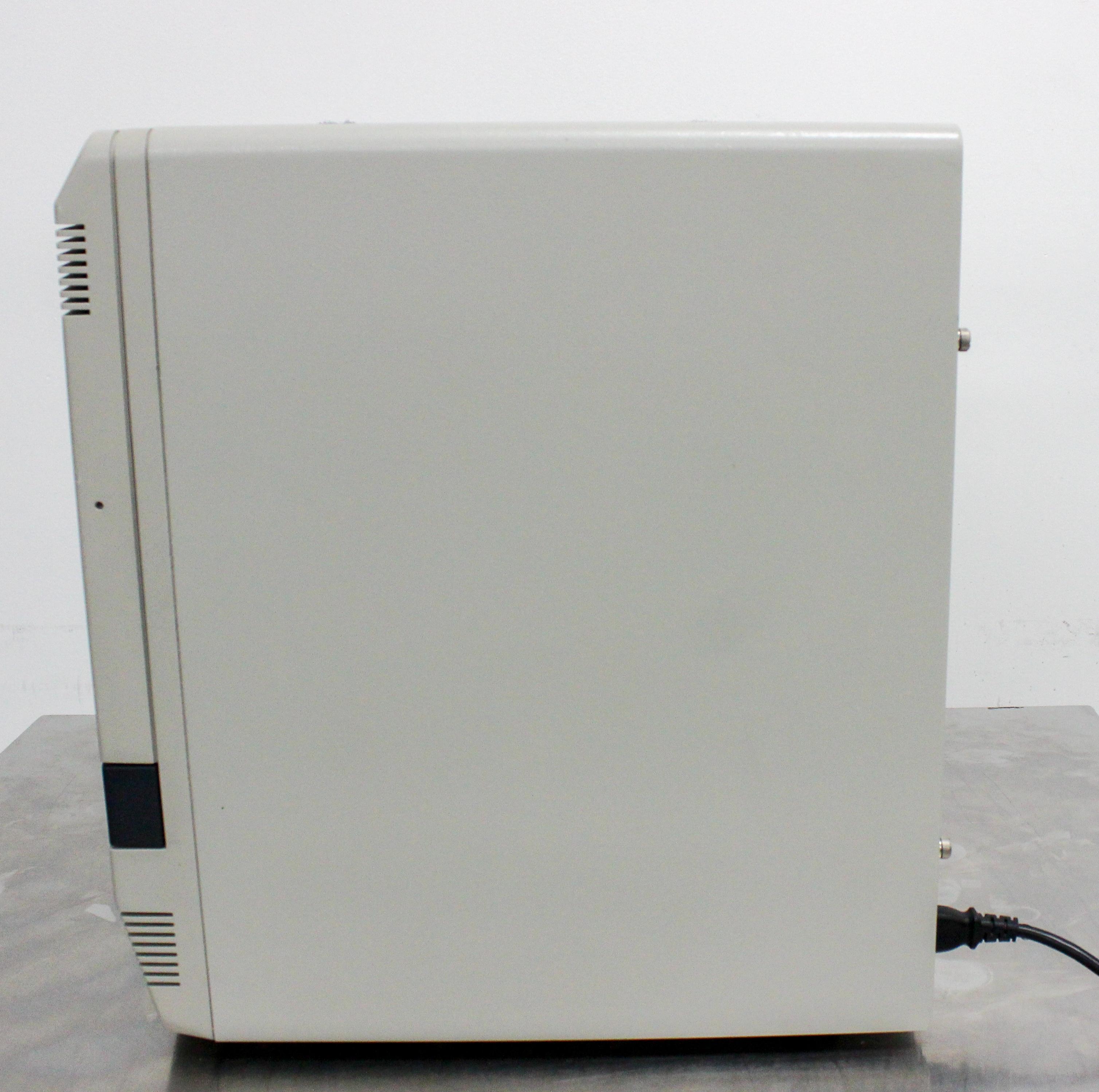 ABI 7500 Fast PCR Thermal Cycler Real-Time System with Fast Cycling 100-240V