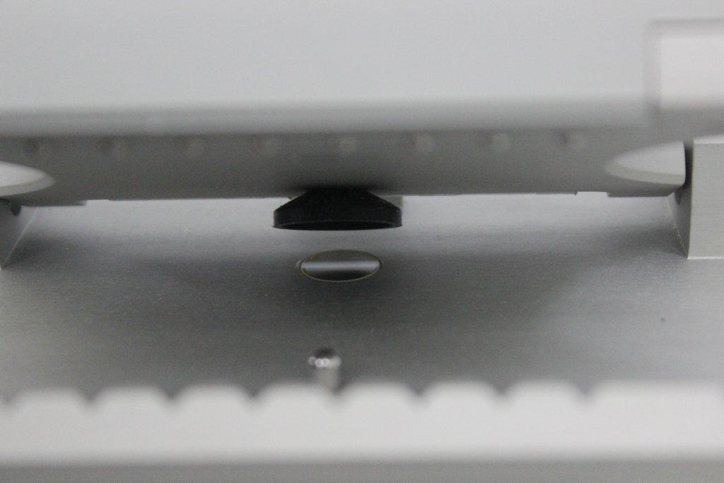 Thermo NanoDrop 8000 UV-Vis Spectrometer Multi-Well High Throughput