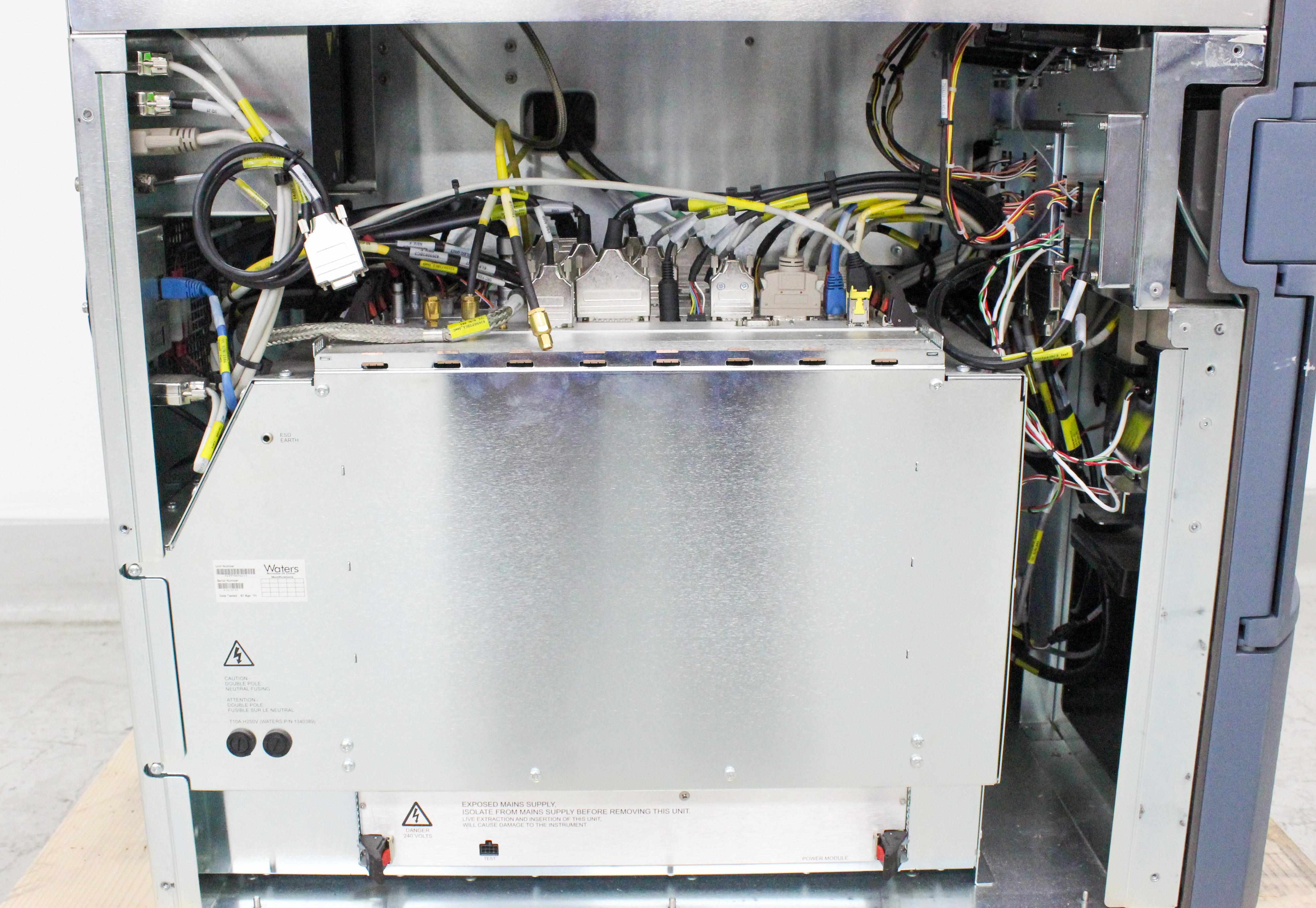 Waters Xevo G2 Tof Mass Spec with UPLC/MSE 186005597 220V Used Fair