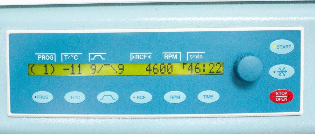 Hettich Rotanta 460 R Benchtop Centrifuge, Coolable,-20 to +40C, 15,000 RPM