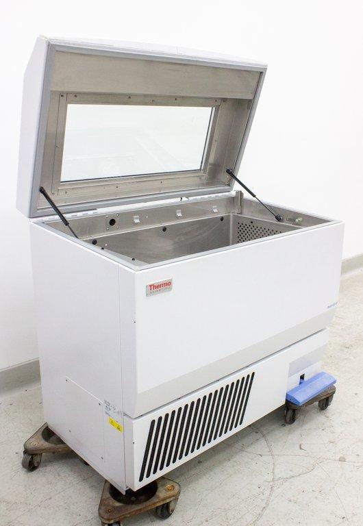 Thermo Scientific MaxQ 435 HP Incubated Console Shaker 120V 60Hz 41°F-140°F
