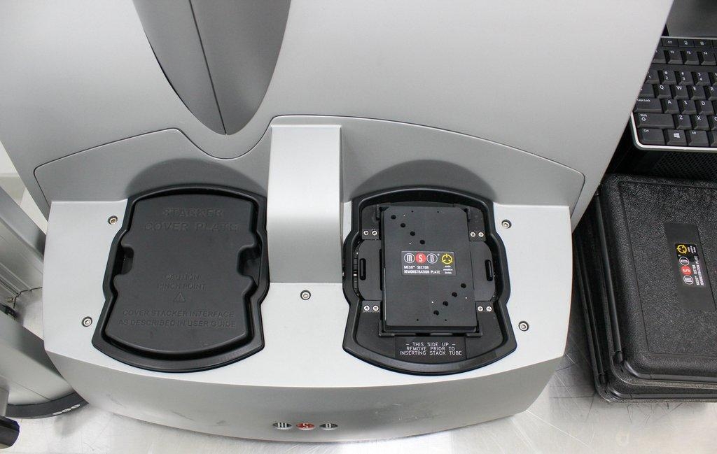 MSD 1201 Meso Sector S 6000 Immunoassay Analyzer High Sensitivity Inc Computer