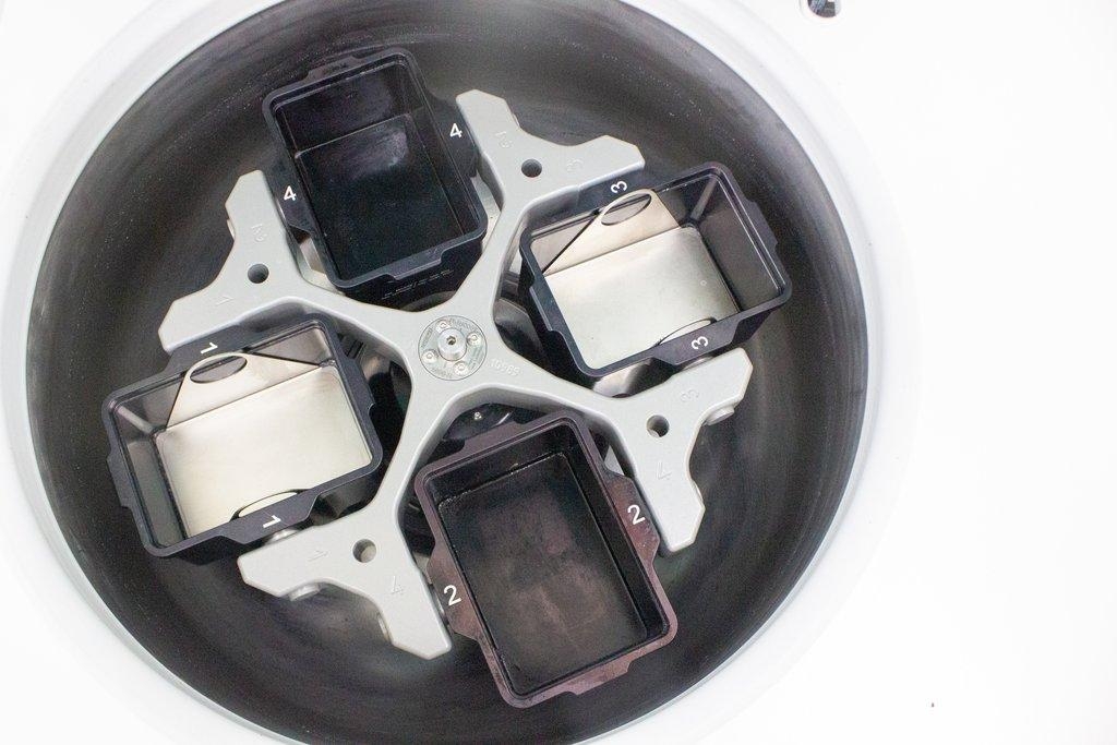 Hettich Rotanta 460R Centrifuge Benchtop -20 to 40C 15000RPM 5660-01