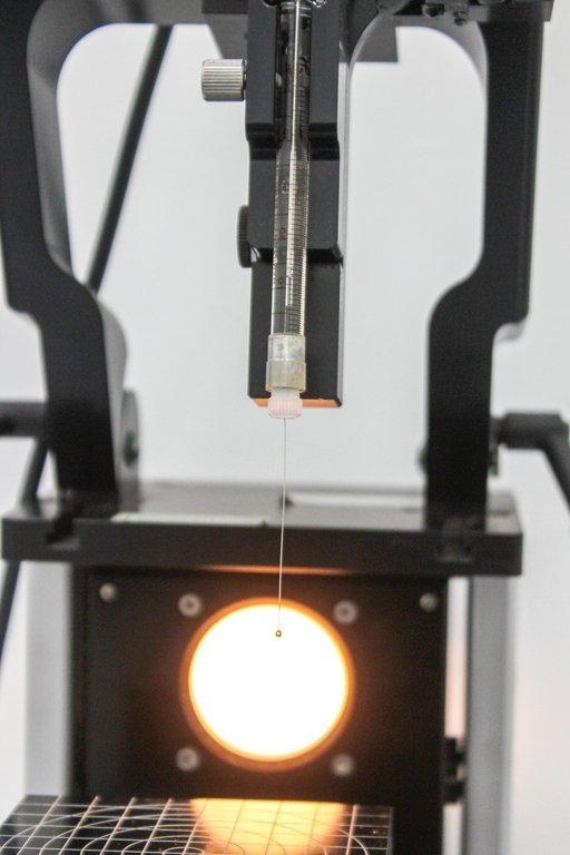 DataPhysics OCA 20 Contact Angle Measuring System Analyzes Surface Energy