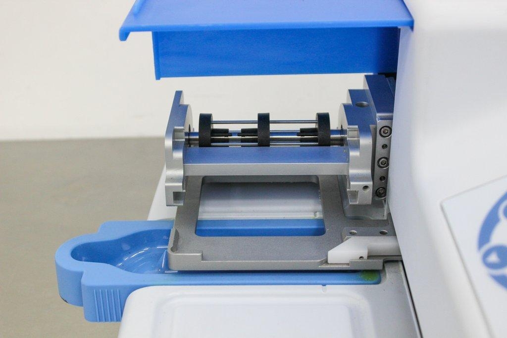 Thermo Scientific Microplate Dispenser MultiDrop Combi Type 836 Ref 5840300