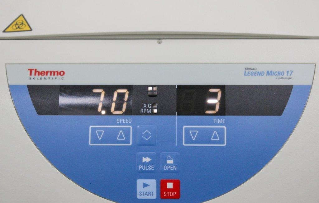 Thermo Sorvall Legend Micro 17 Microcentrifuge, VG Condition, Includes Rotor