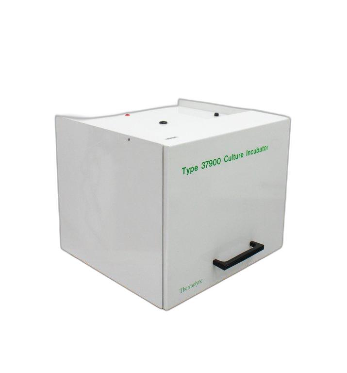Barnstead/Thermolyne I37925 Type 37900 Culture Incubator 120V 50/60Hz