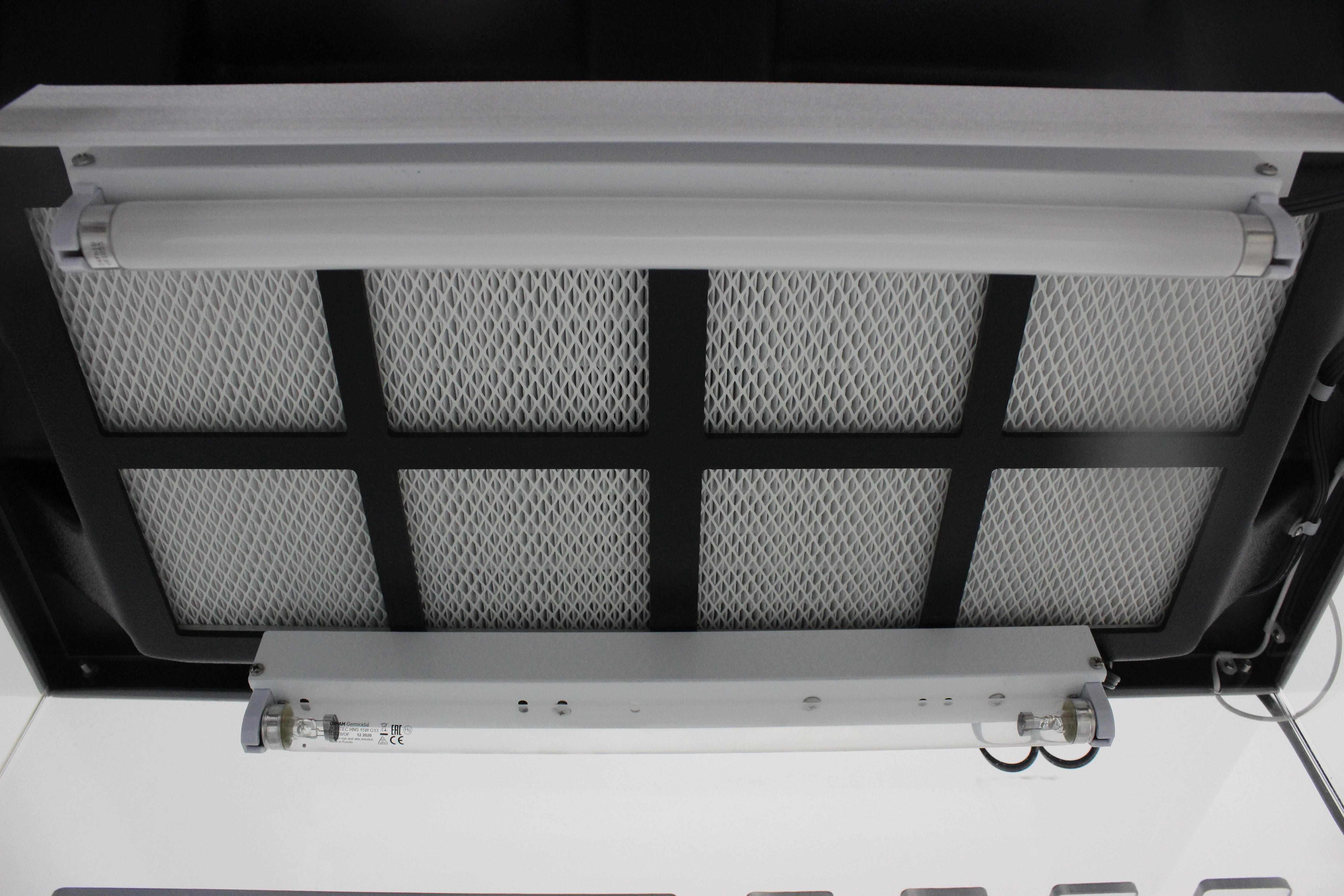 Airclean AC632LFUVC Combination PCR UV Workstation with 110V 60Hz Power