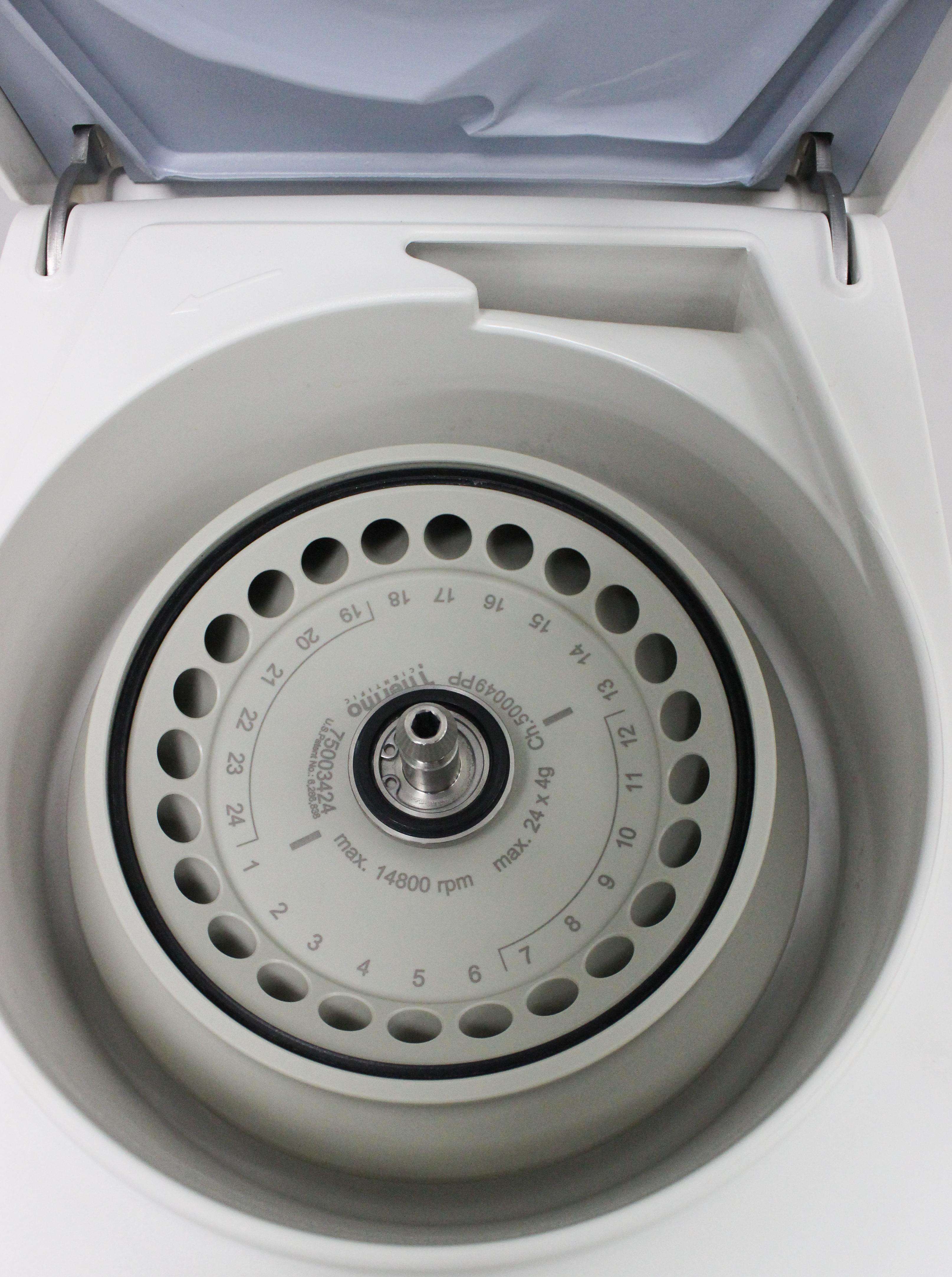 Thermo Sorvall Legend Micro 21 Centrifuge 14,800 RPM 120V Benchtop Rotor