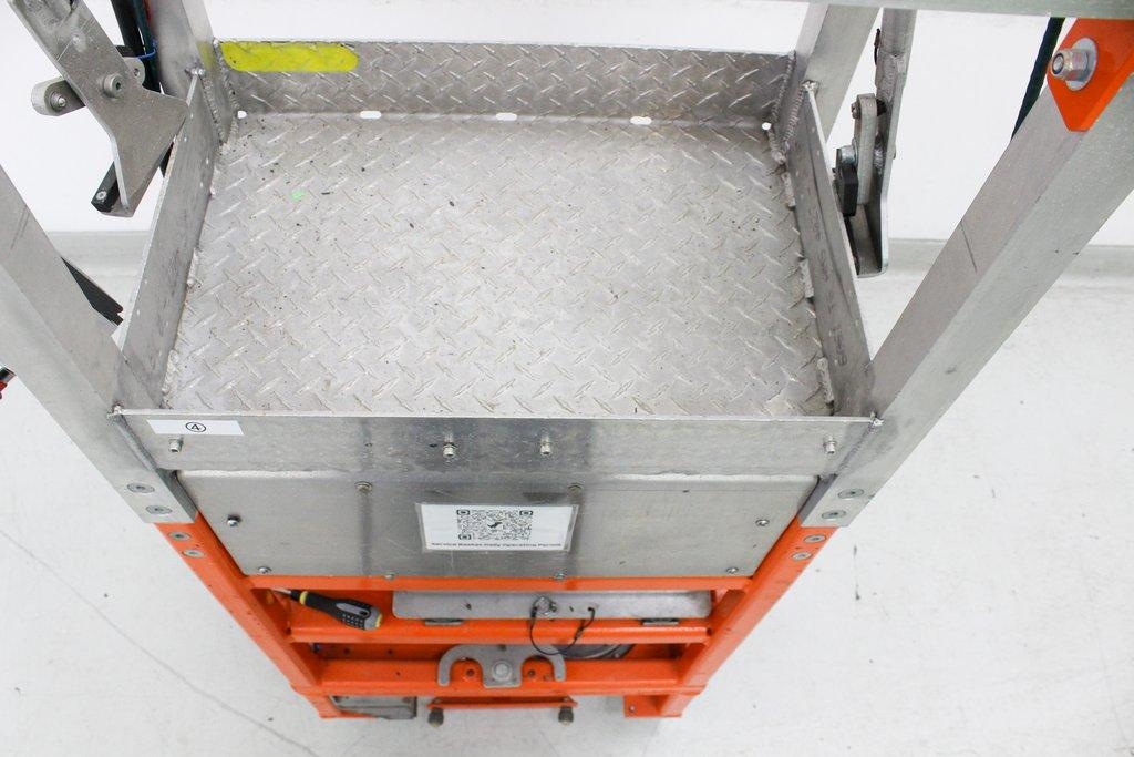 SkyClimber Hoist Control Unit with SkyLock Safety Device, Drive Base