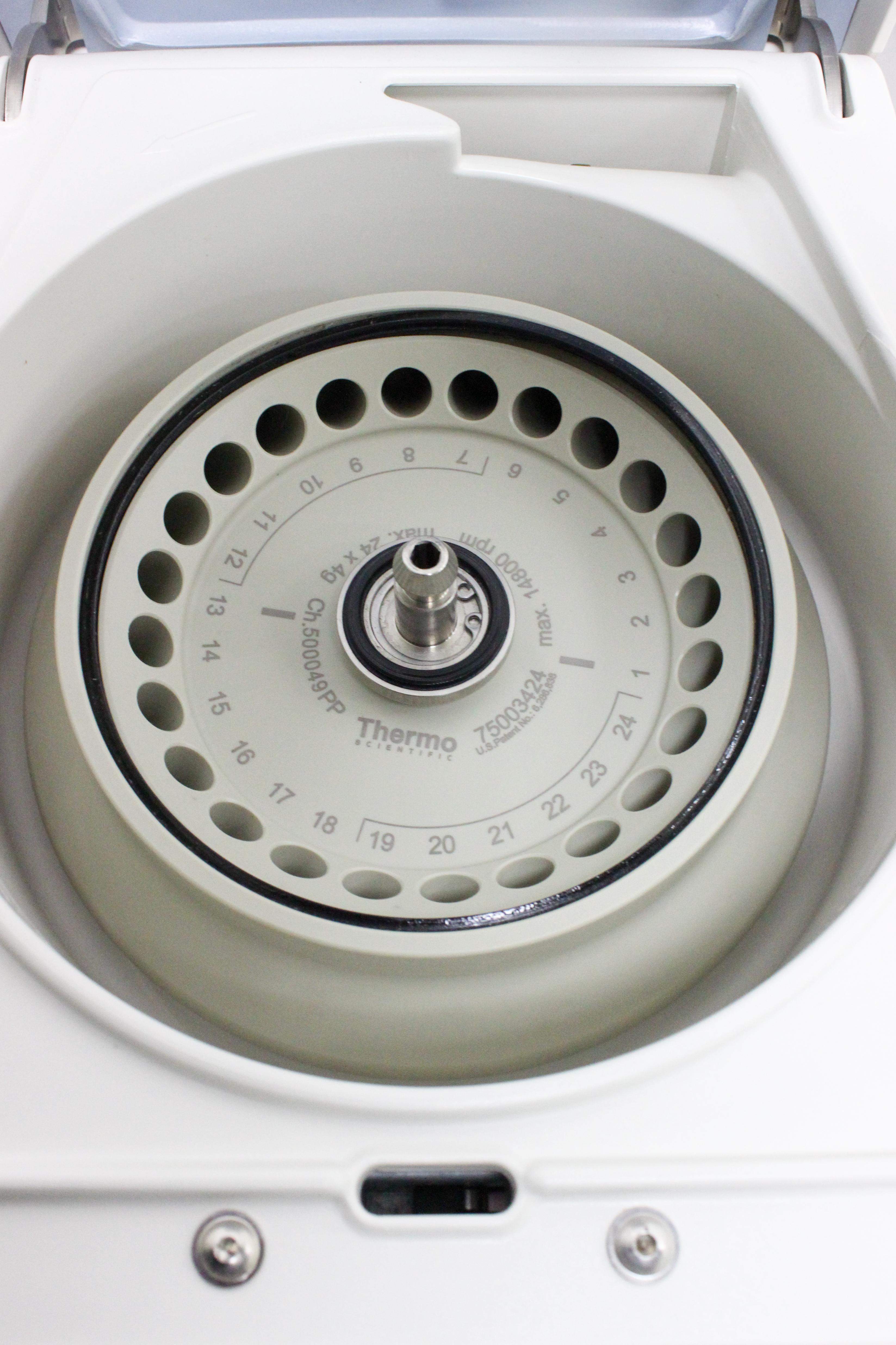 Thermo Sorvall Legend Micro 21 Microcentrifuge 24-Tube Capacity 14800 RPM